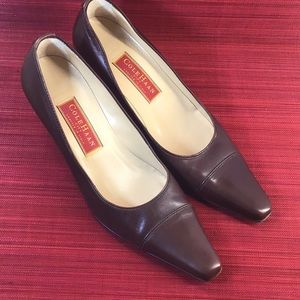 Great Pair of Cole Haan Pumps, Brown size 8.5B